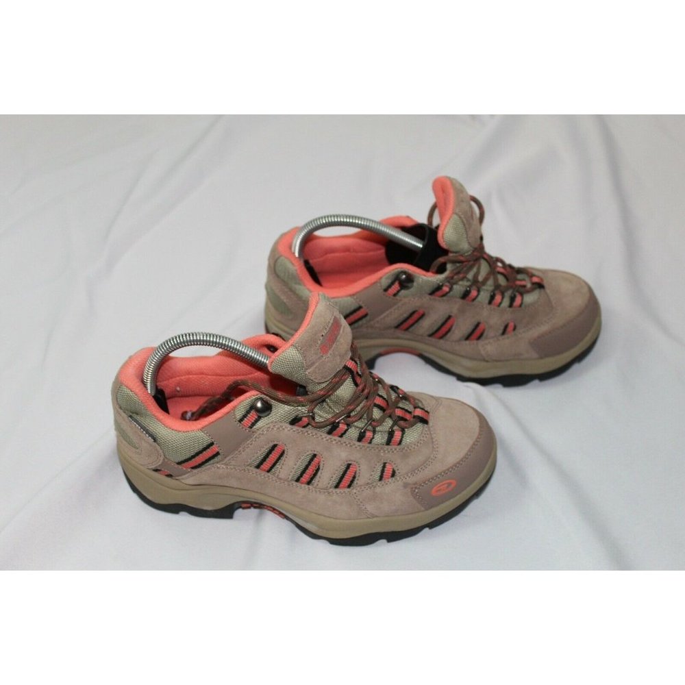 Hi-Tec Bander Low women's hiking boots Suede